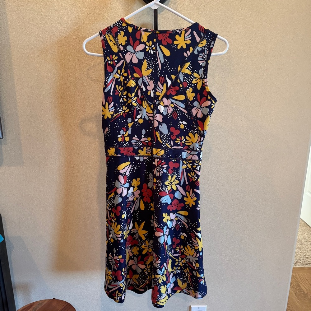 Title nine. Super soft floral print dress. Extra small. XS - Picture 8 of 8